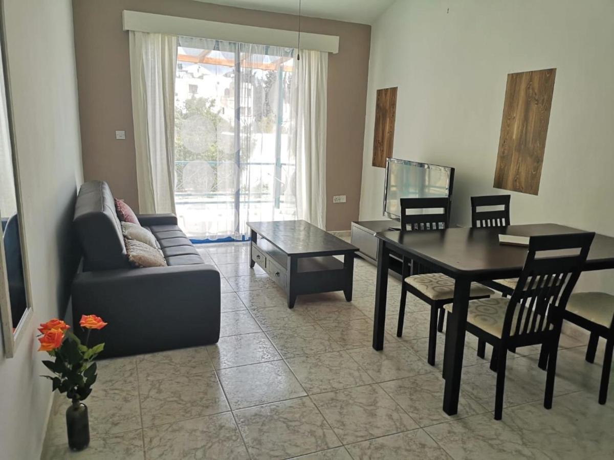 1-bed Cosy Close To Apartament *